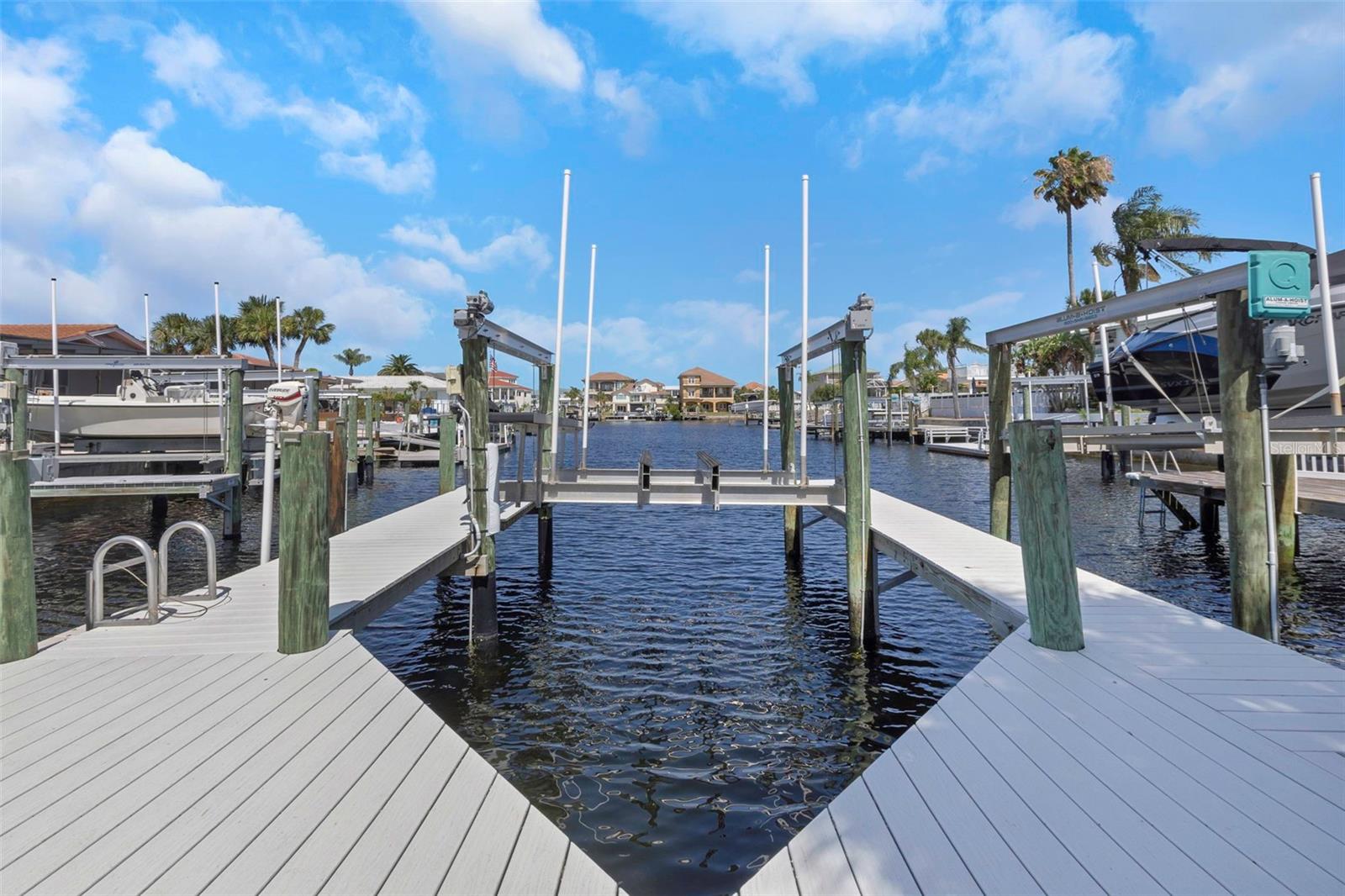 FLOR A MAR - Residential