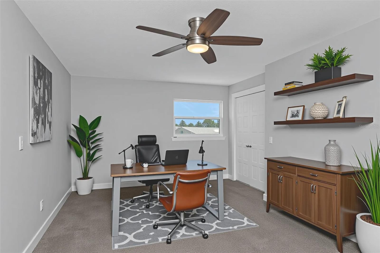 FLOR A MAR - Residential