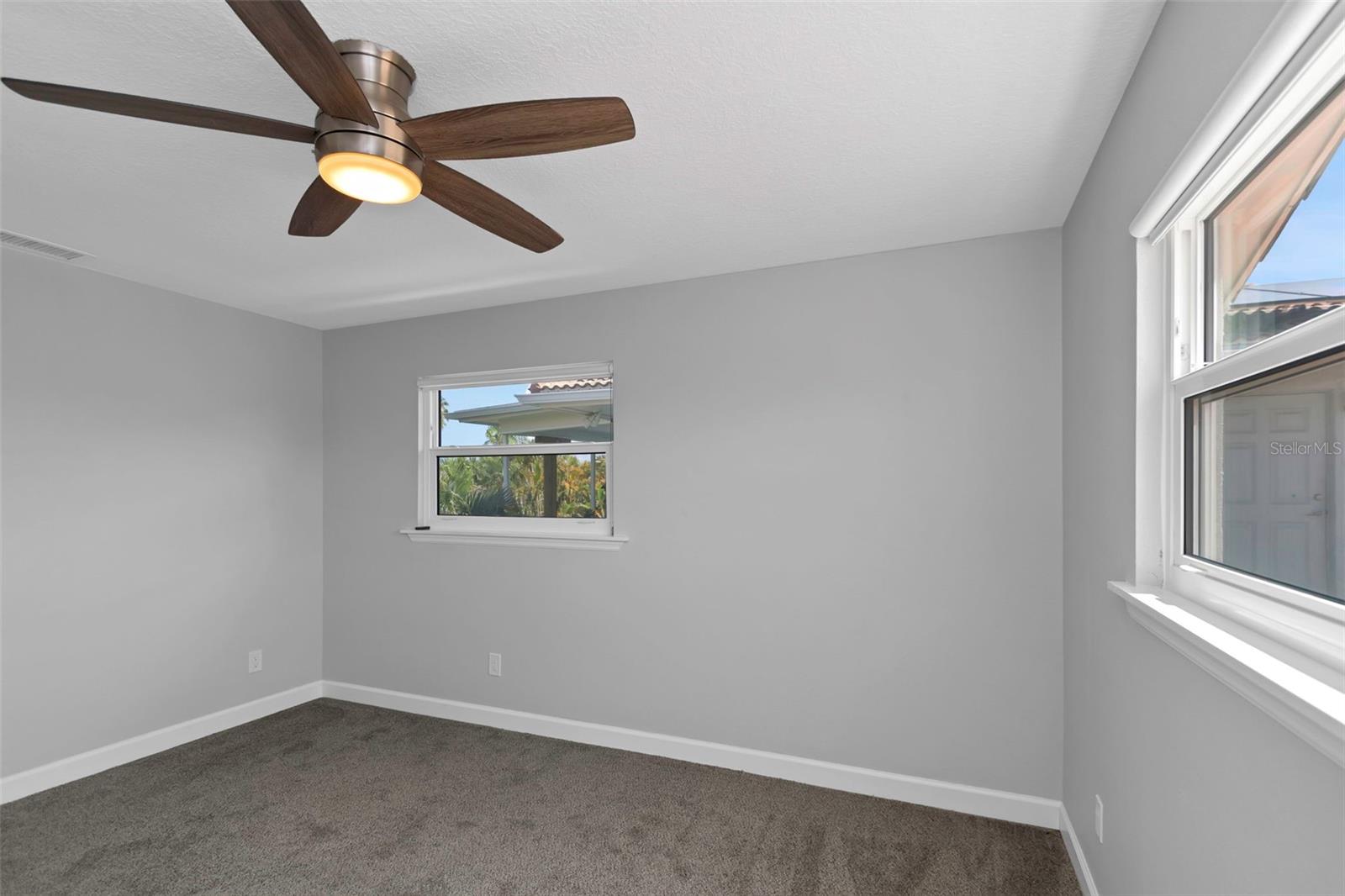 FLOR A MAR - Residential