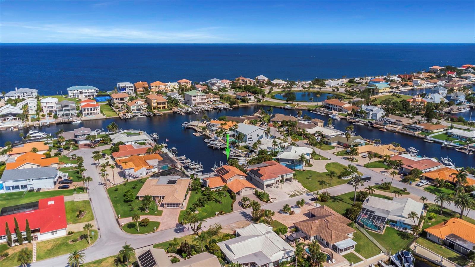 FLOR A MAR - Residential