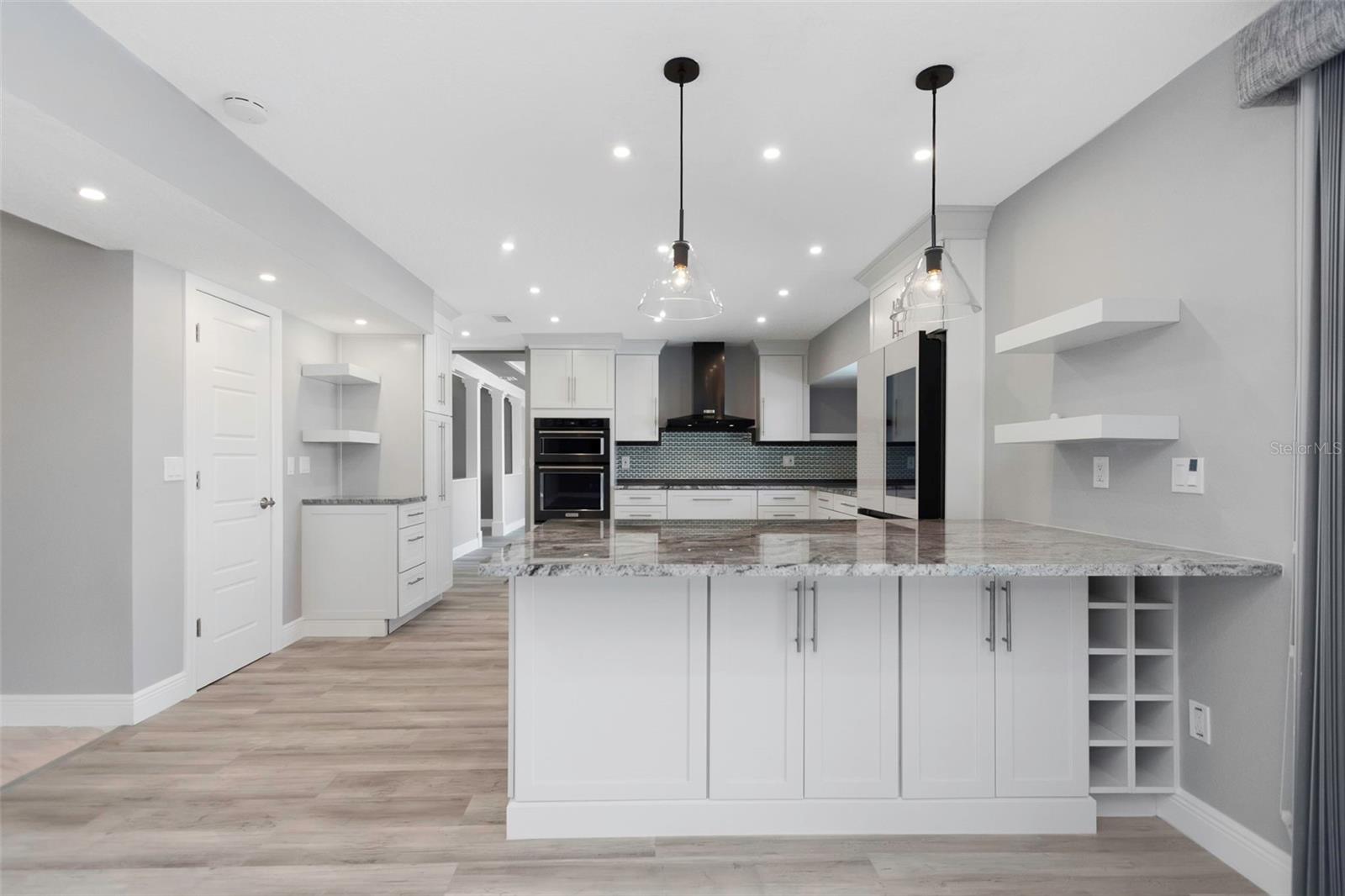 FLOR A MAR - Residential