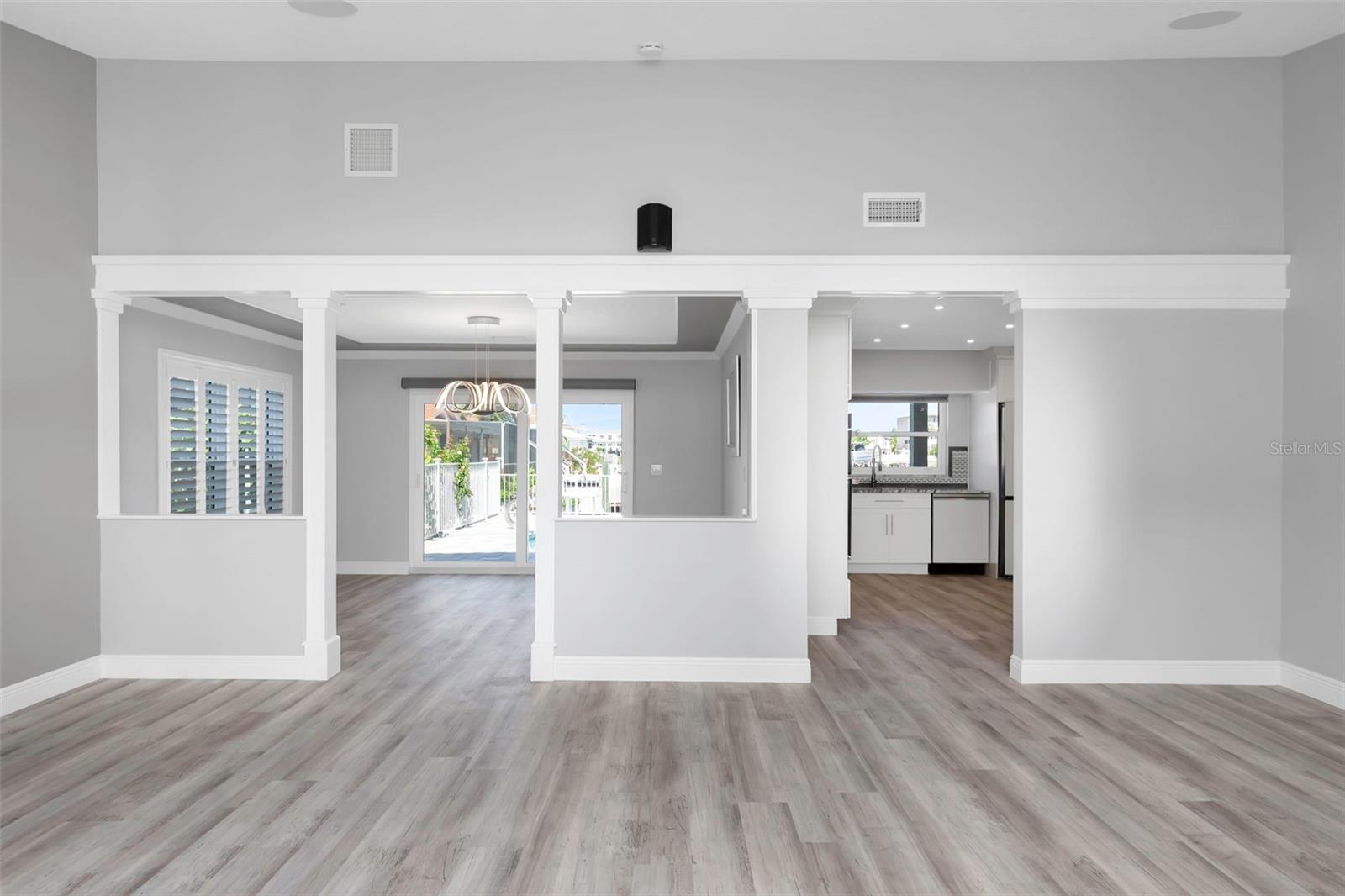 FLOR A MAR - Residential