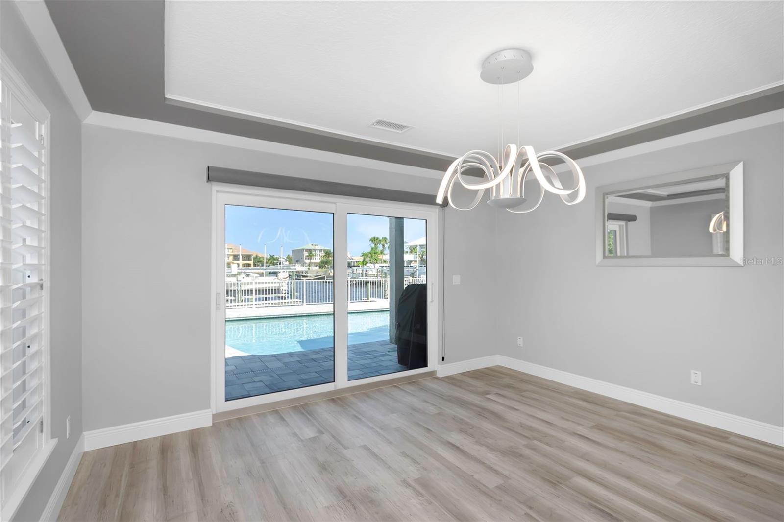 FLOR A MAR - Residential