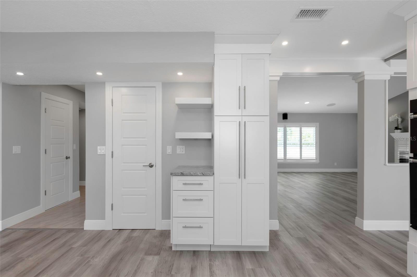 FLOR A MAR - Residential