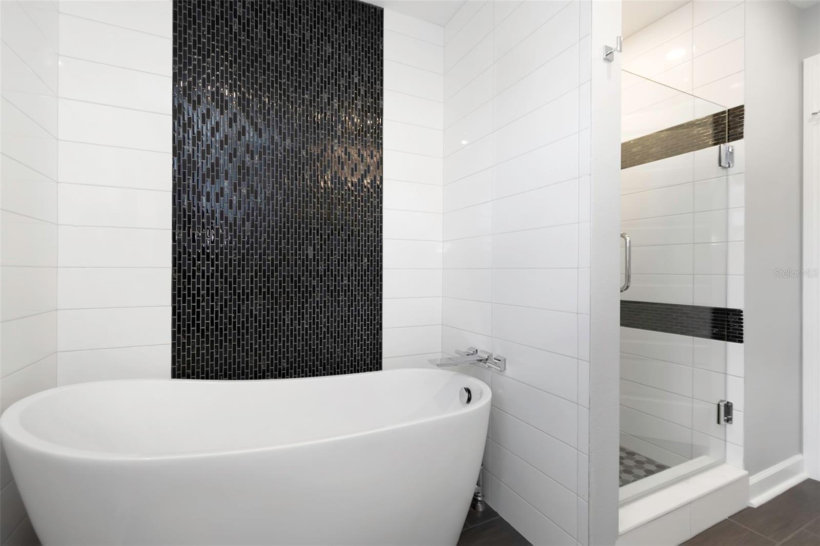 FLOR A MAR - Residential