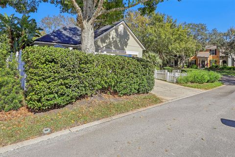 A home in DELAND