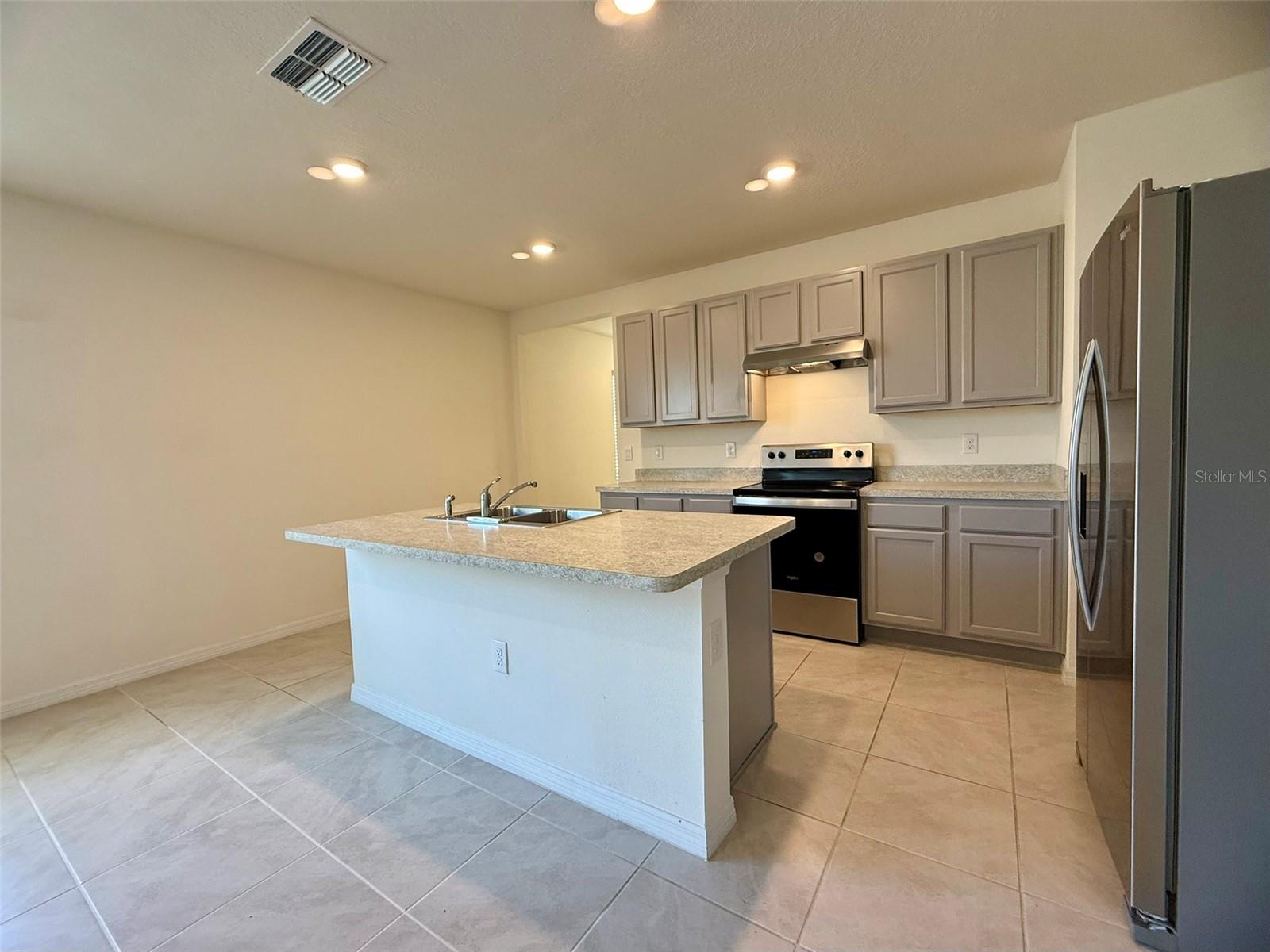 VILLAMAR PH 3 - Residential