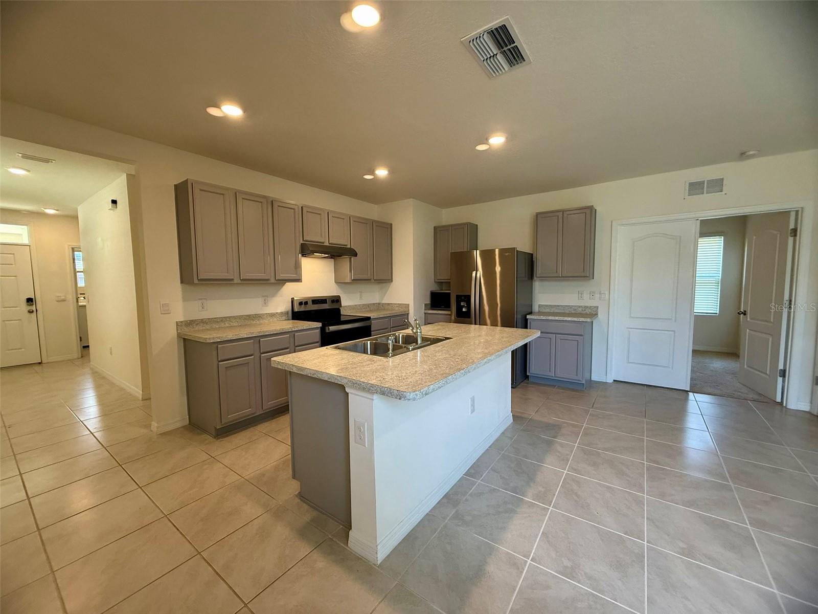 VILLAMAR PH 3 - Residential