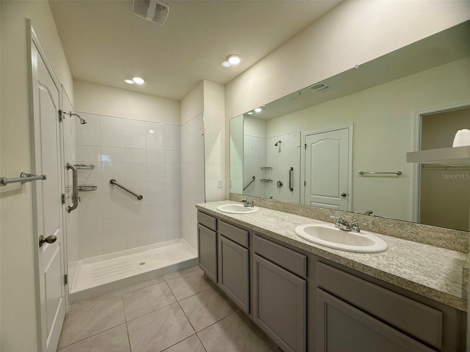 VILLAMAR PH 3 - Residential