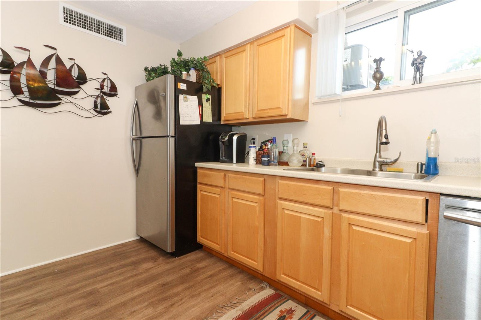570 ORANGE DRIVE 51