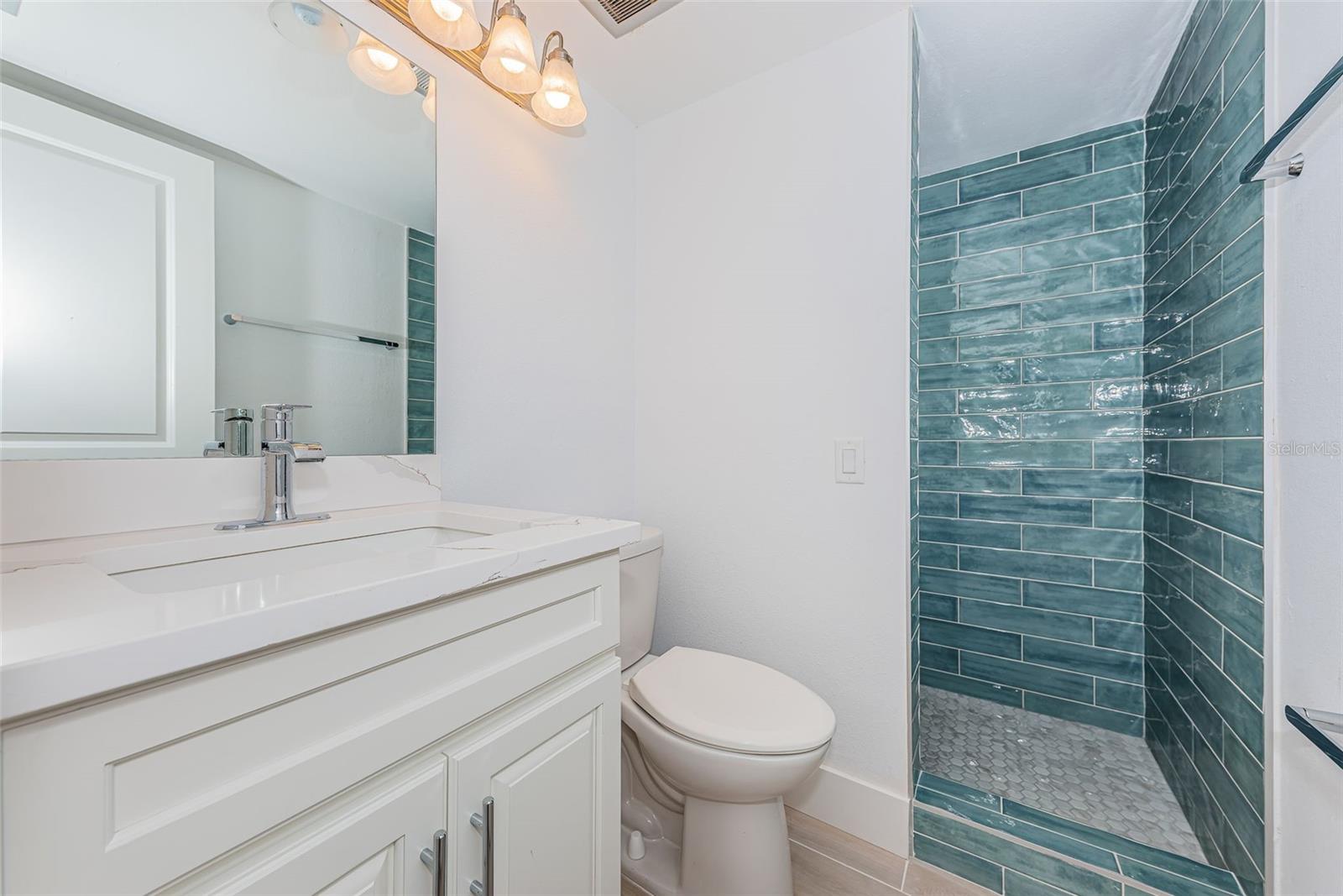 JEFFERSON HOUSE THE CONDO - Residential