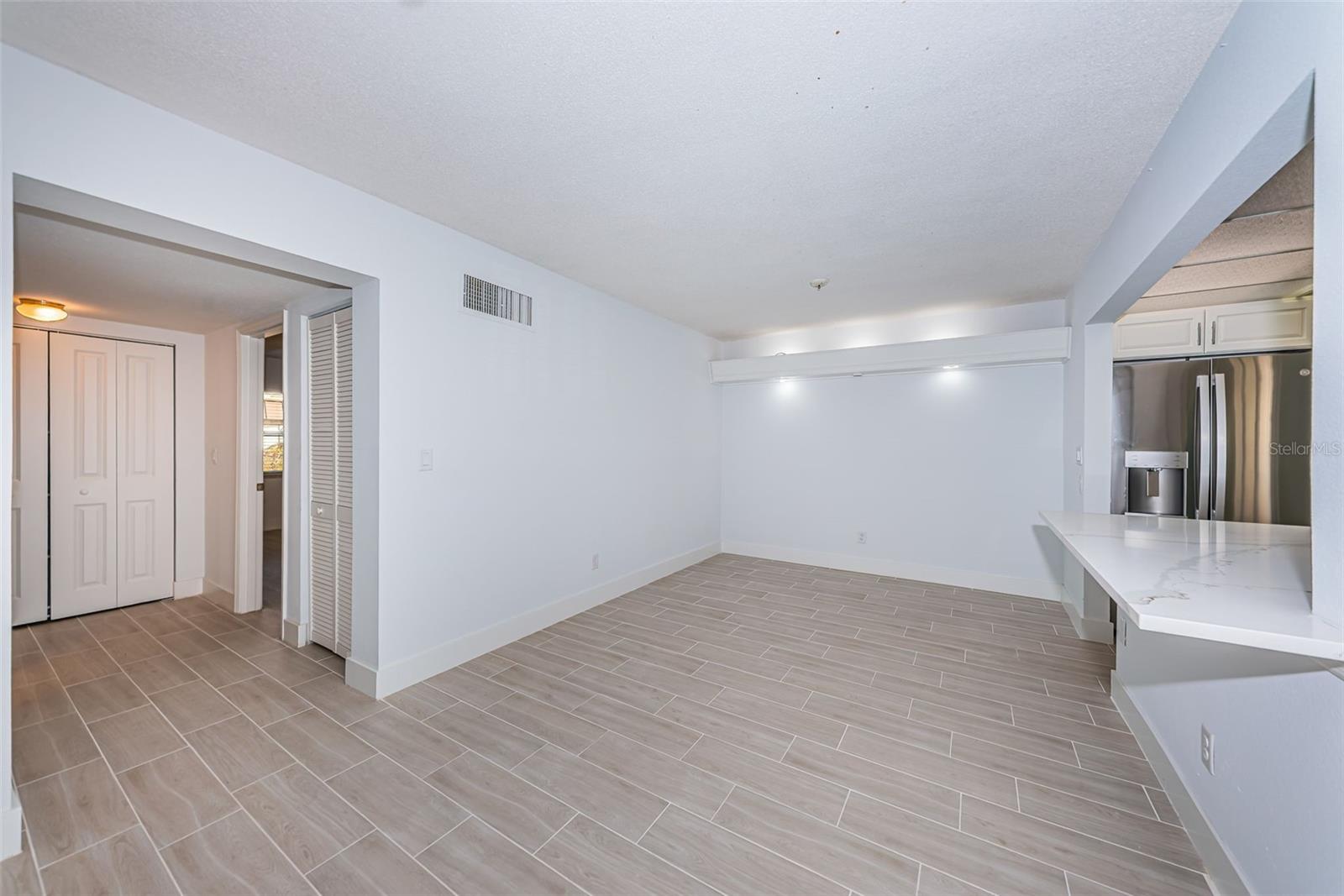 JEFFERSON HOUSE THE CONDO - Residential