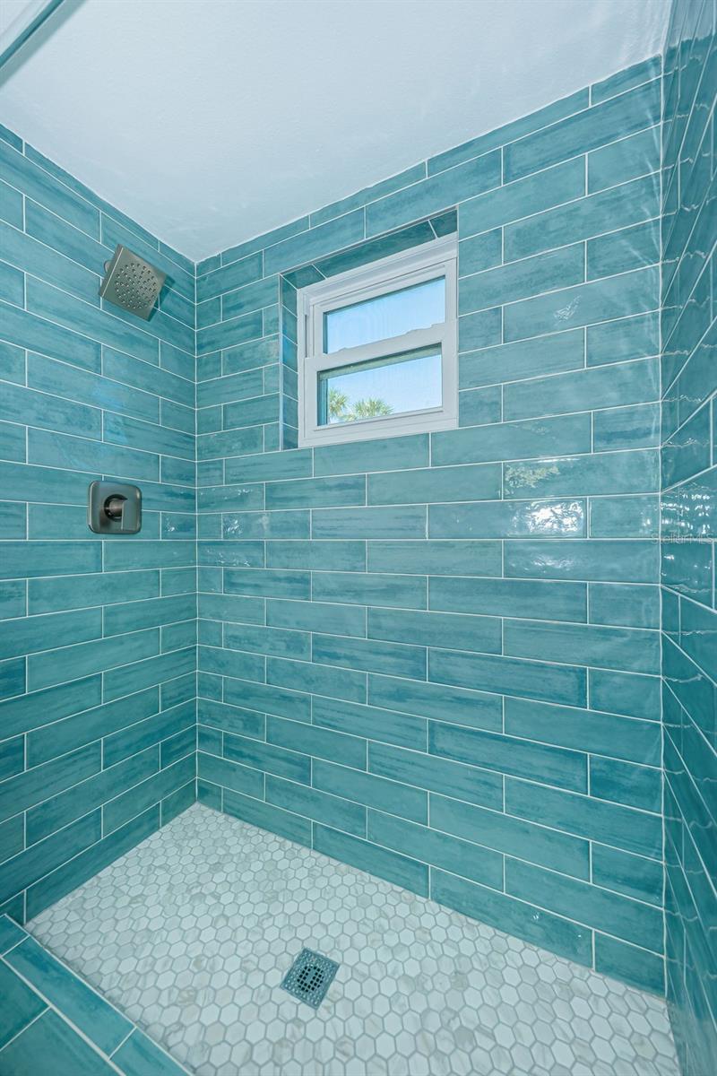 JEFFERSON HOUSE THE CONDO - Residential