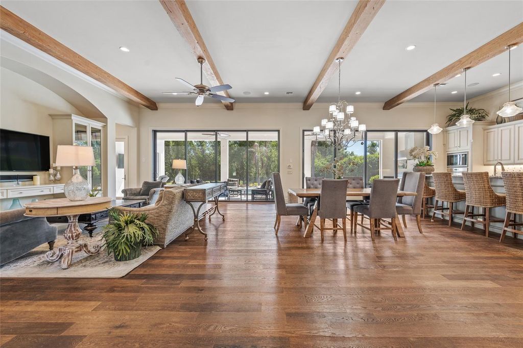 Photo of 10243 Mattraw Place, Orlando, FL 32836 (MLS # O6400001)