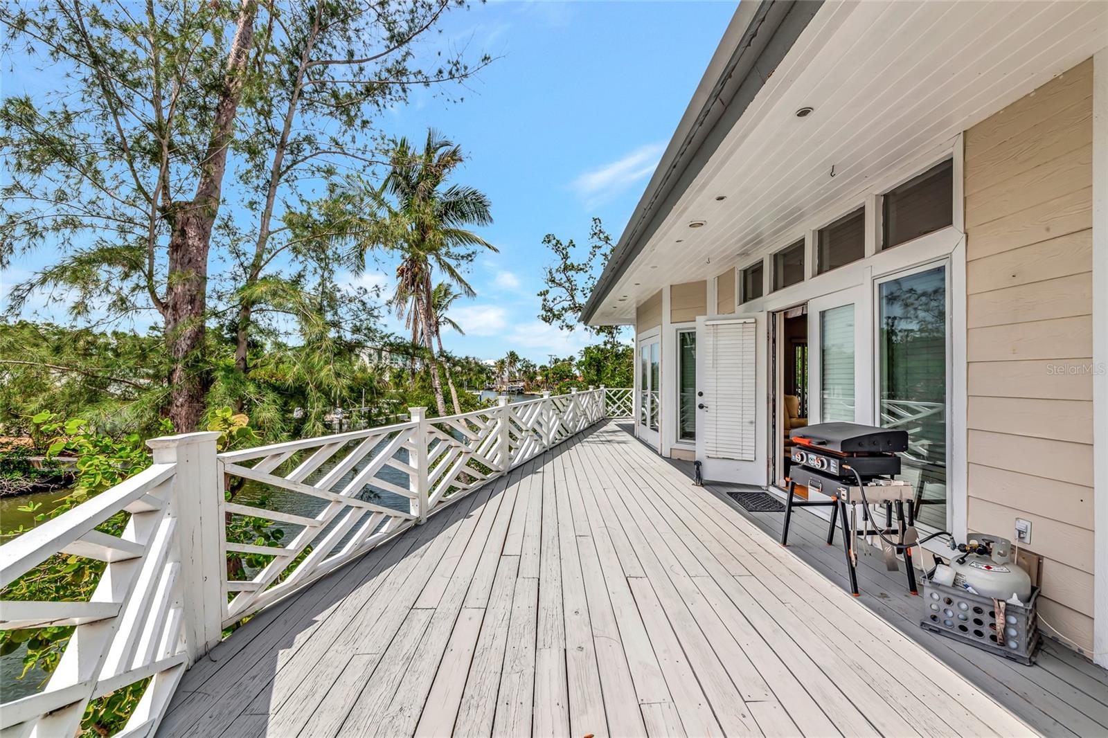 3737 BAYOU LOUISE LANE