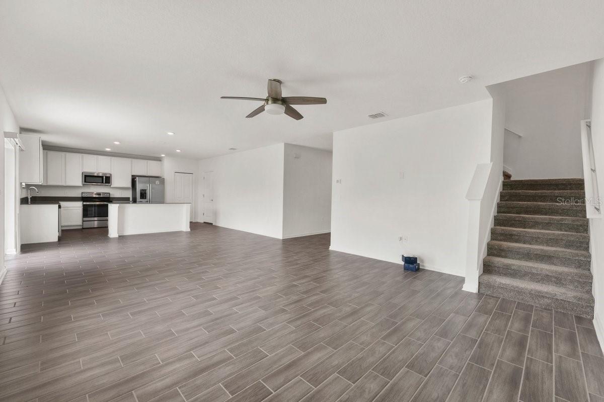 3096 BLUE BONNET LANE