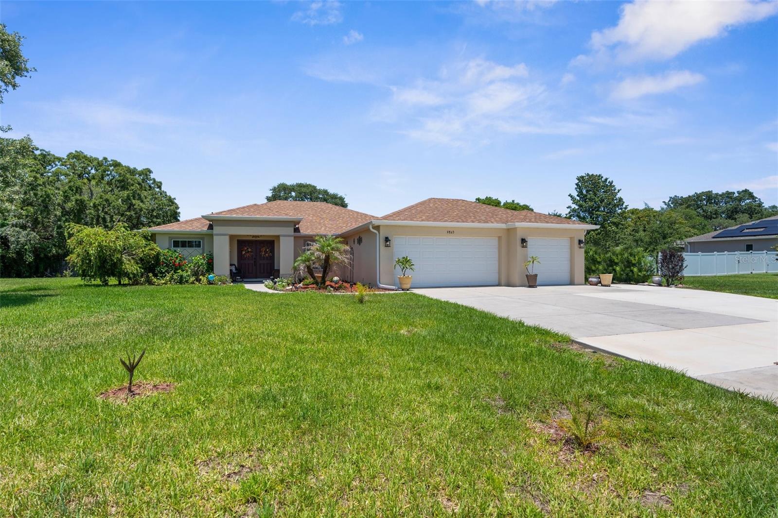 9863 DEER STREET