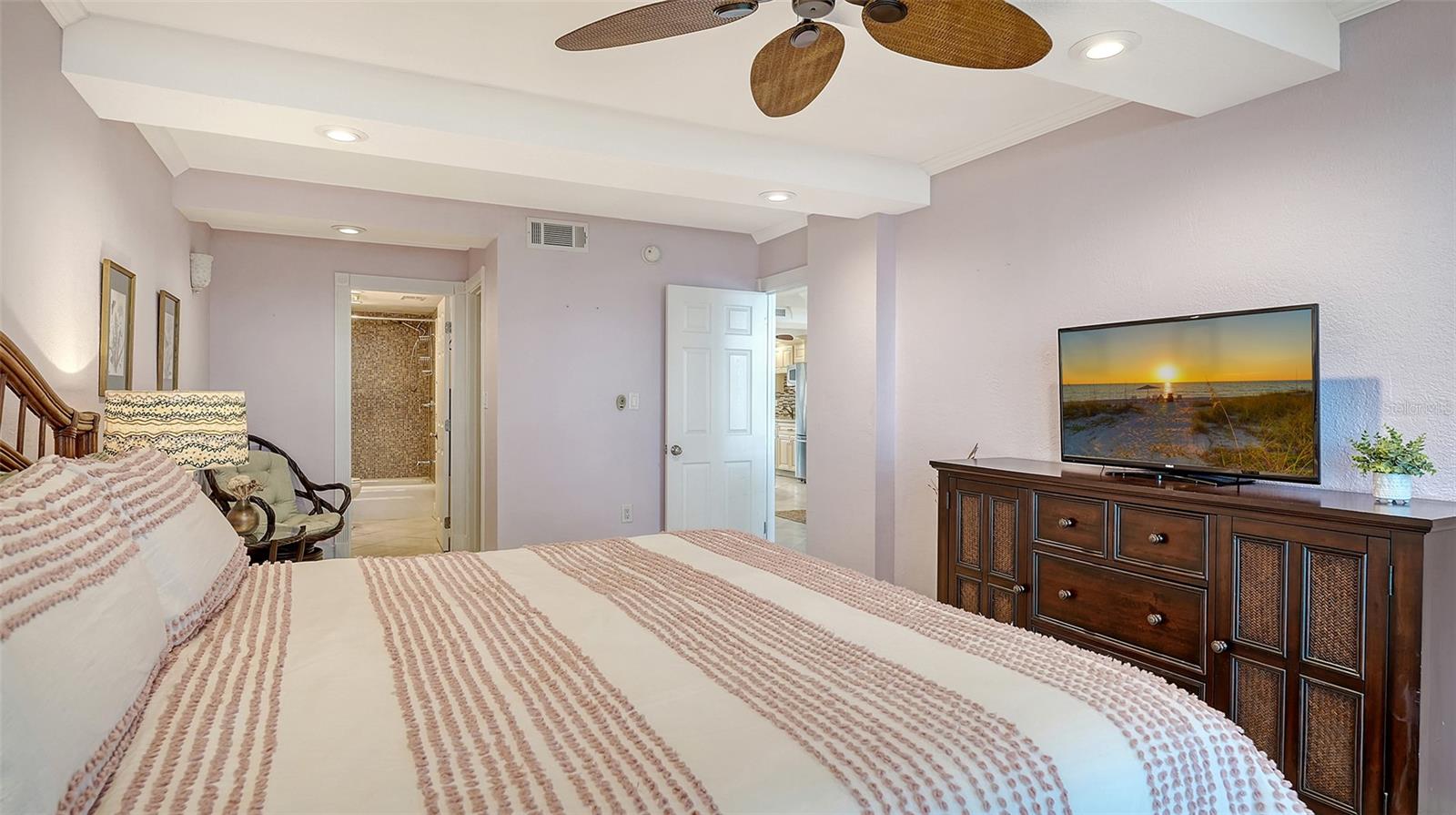 GULF HORIZONS - Residential
