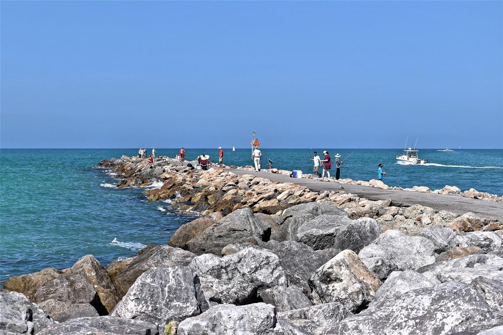 GULF HORIZONS - Residential
