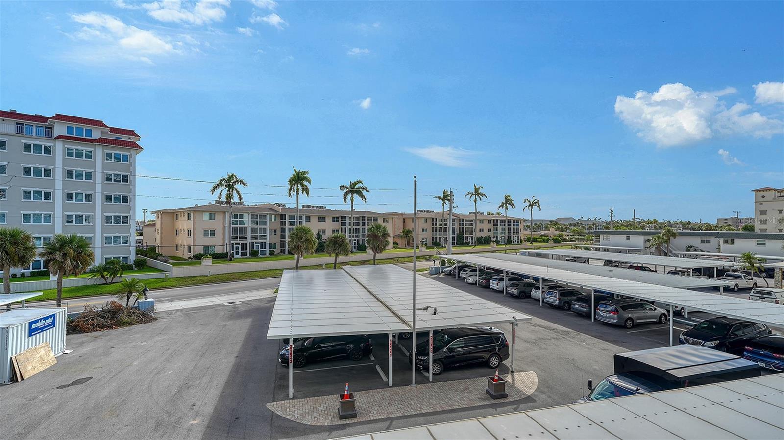 GULF HORIZONS - Residential
