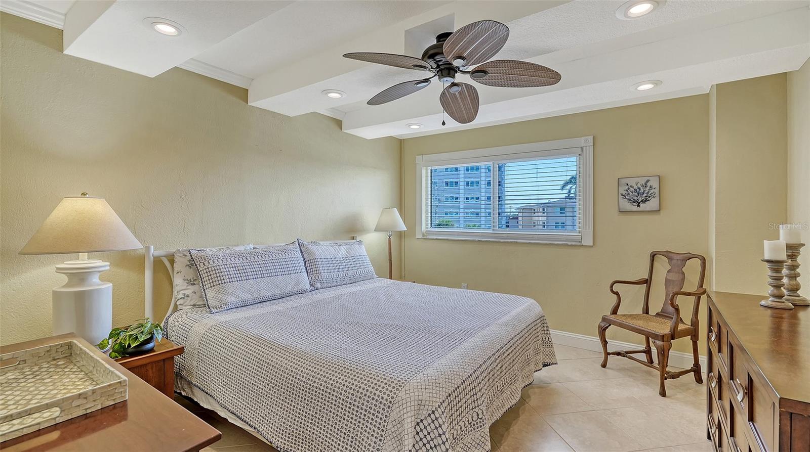GULF HORIZONS - Residential