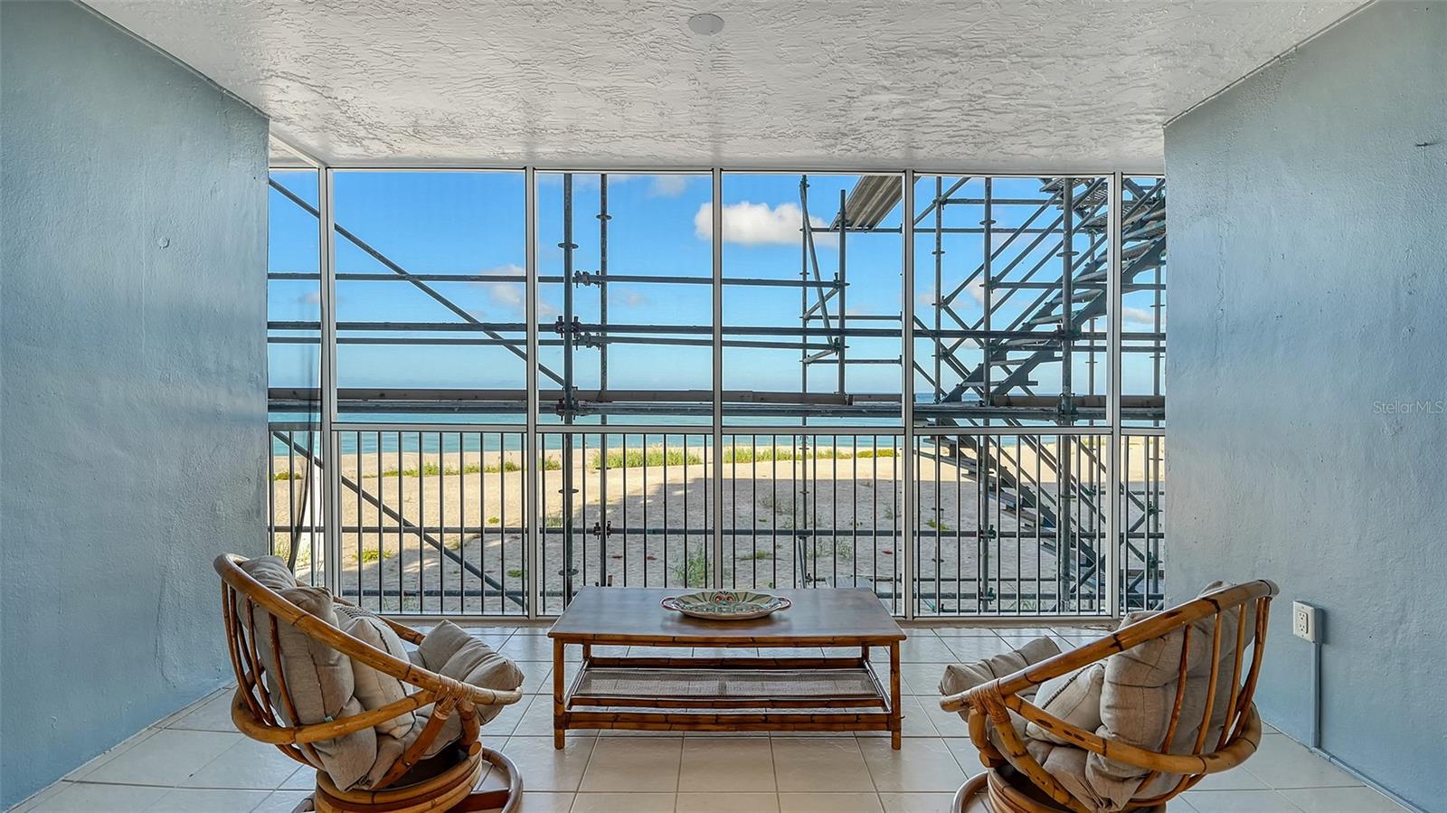 GULF HORIZONS - Residential