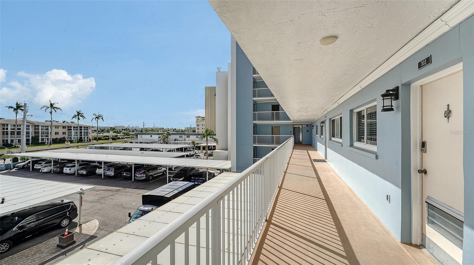 GULF HORIZONS - Residential