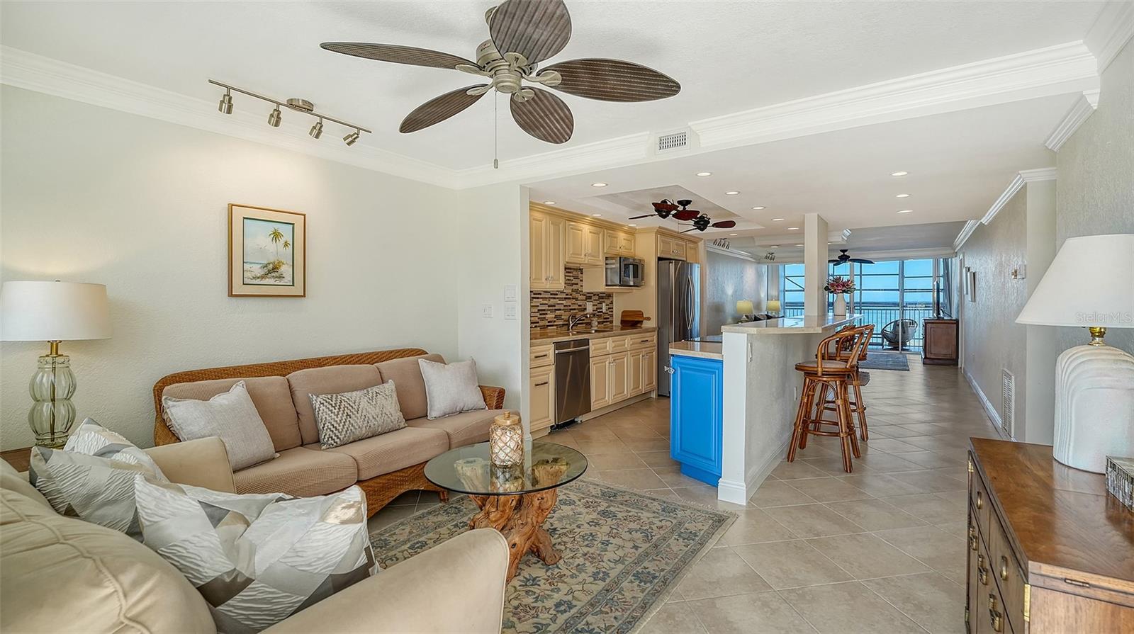 GULF HORIZONS - Residential