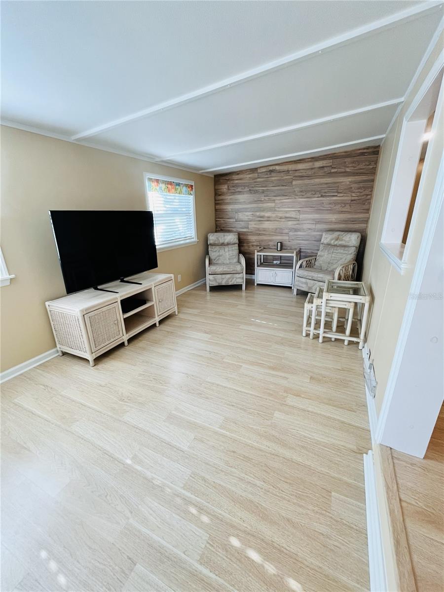 TRAILER ESTATES - Residential