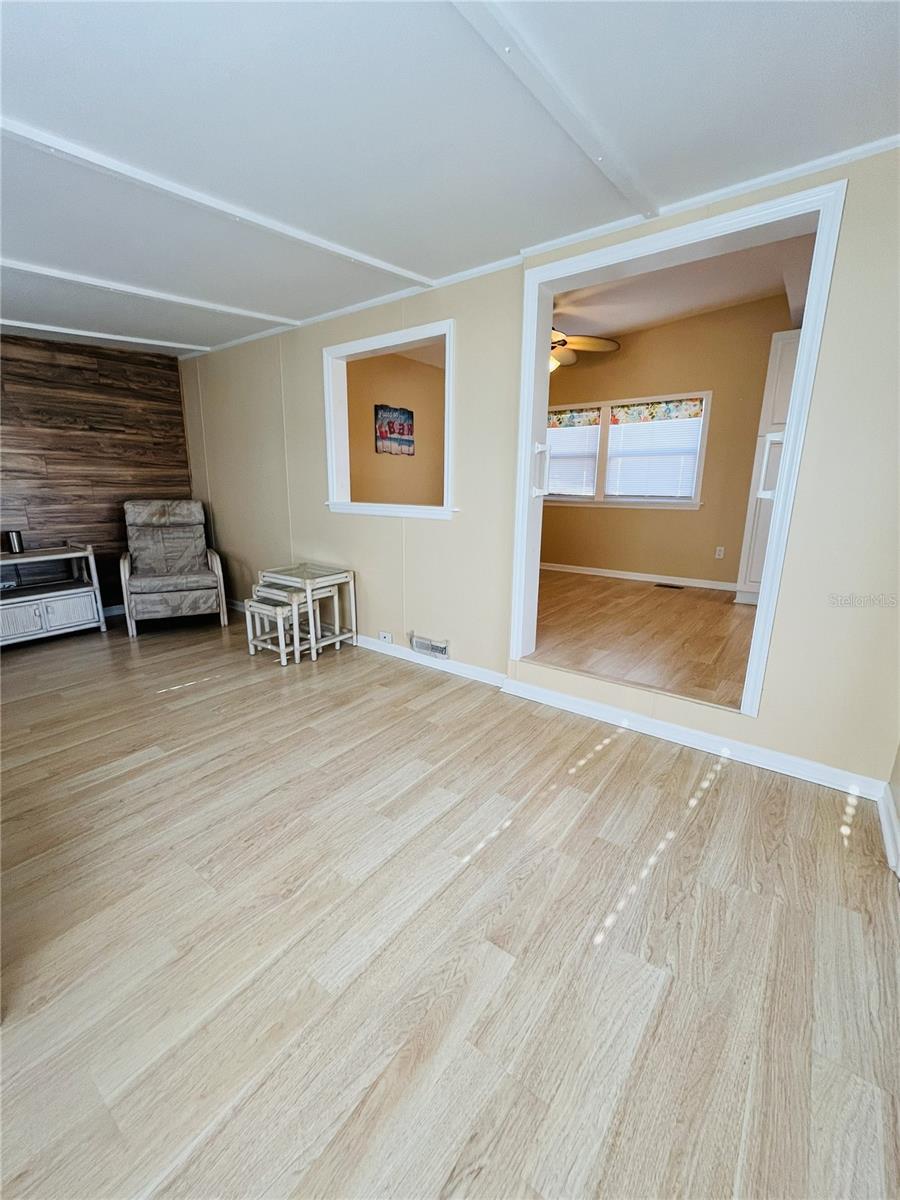 TRAILER ESTATES - Residential