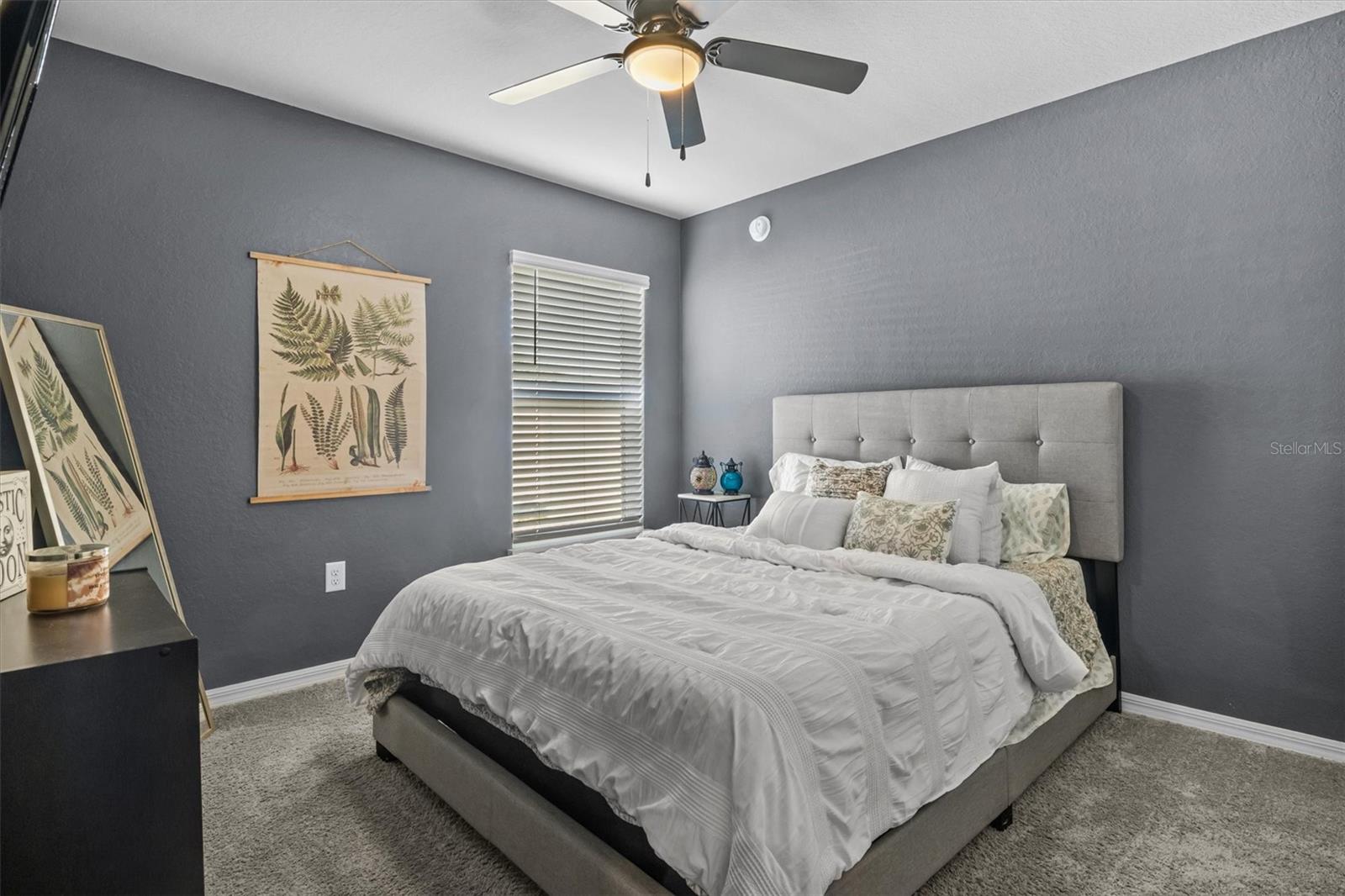 LANDINGS/EAGLE LAKE - Residential