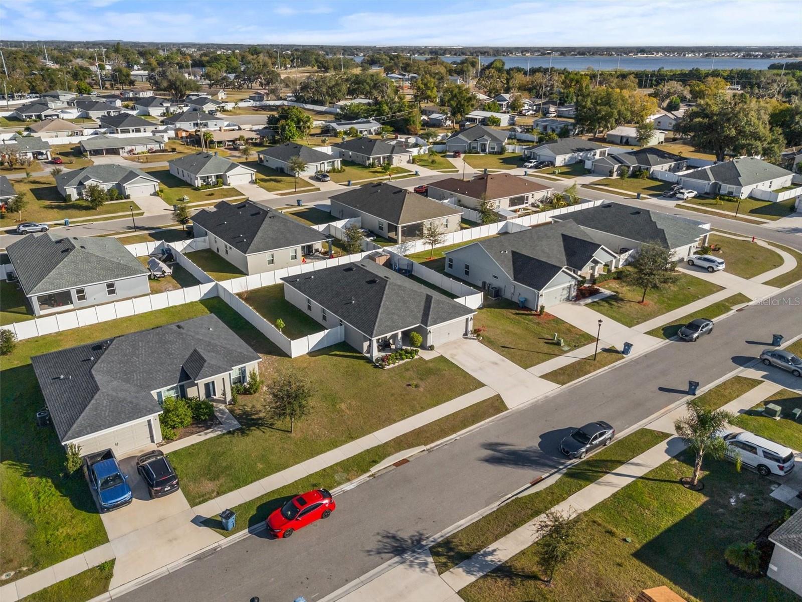 LANDINGS/EAGLE LAKE - Residential