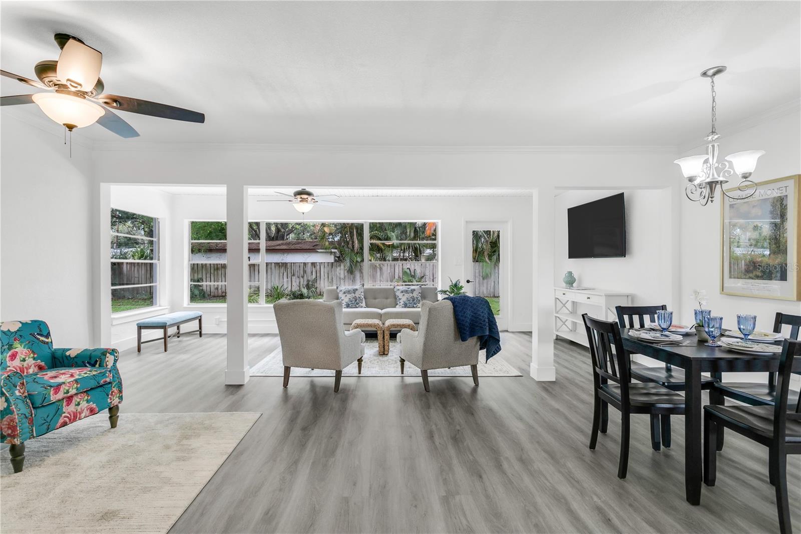 MANHATTAN MANOR 3 - Residential