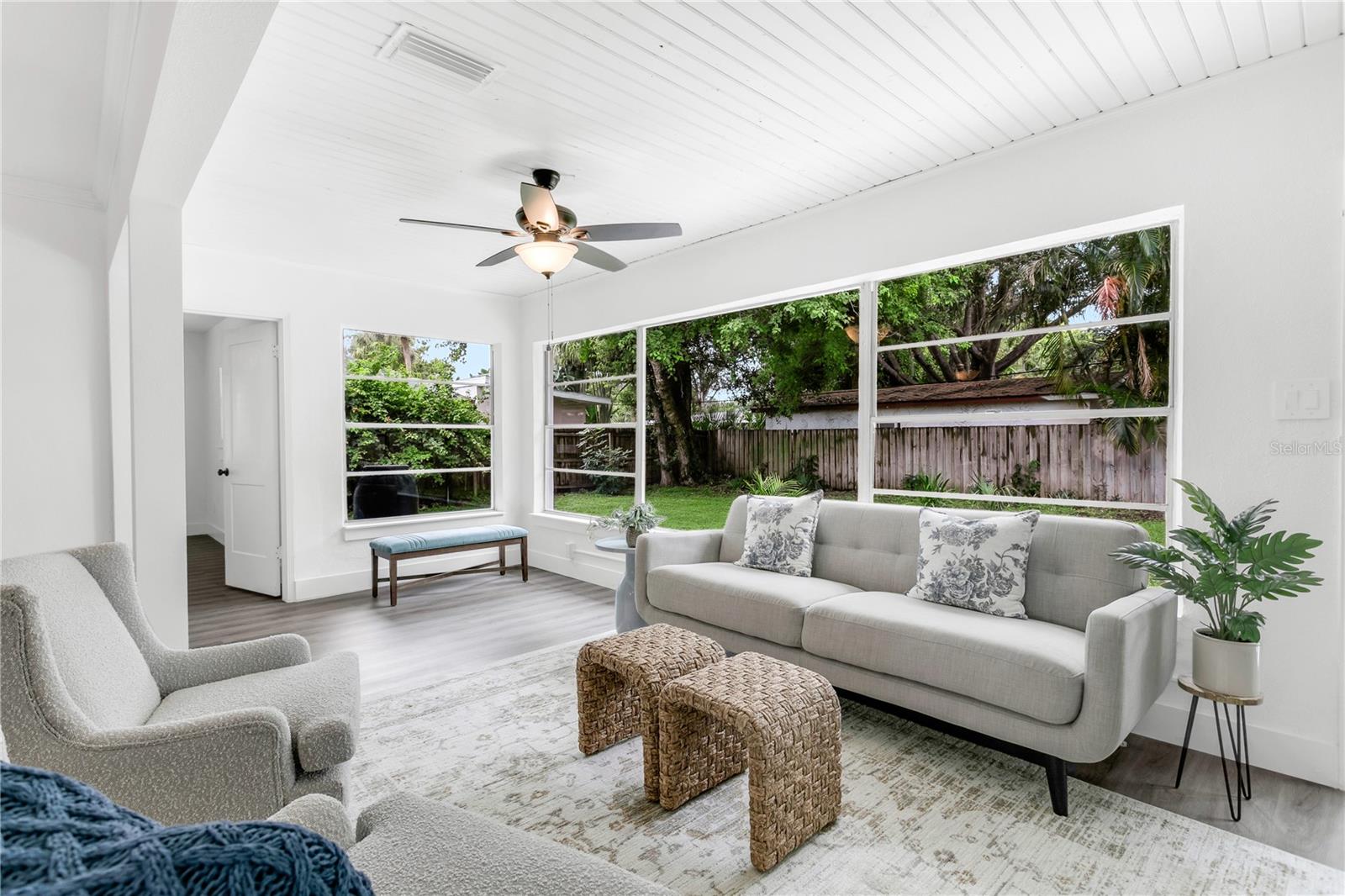 MANHATTAN MANOR 3 - Residential