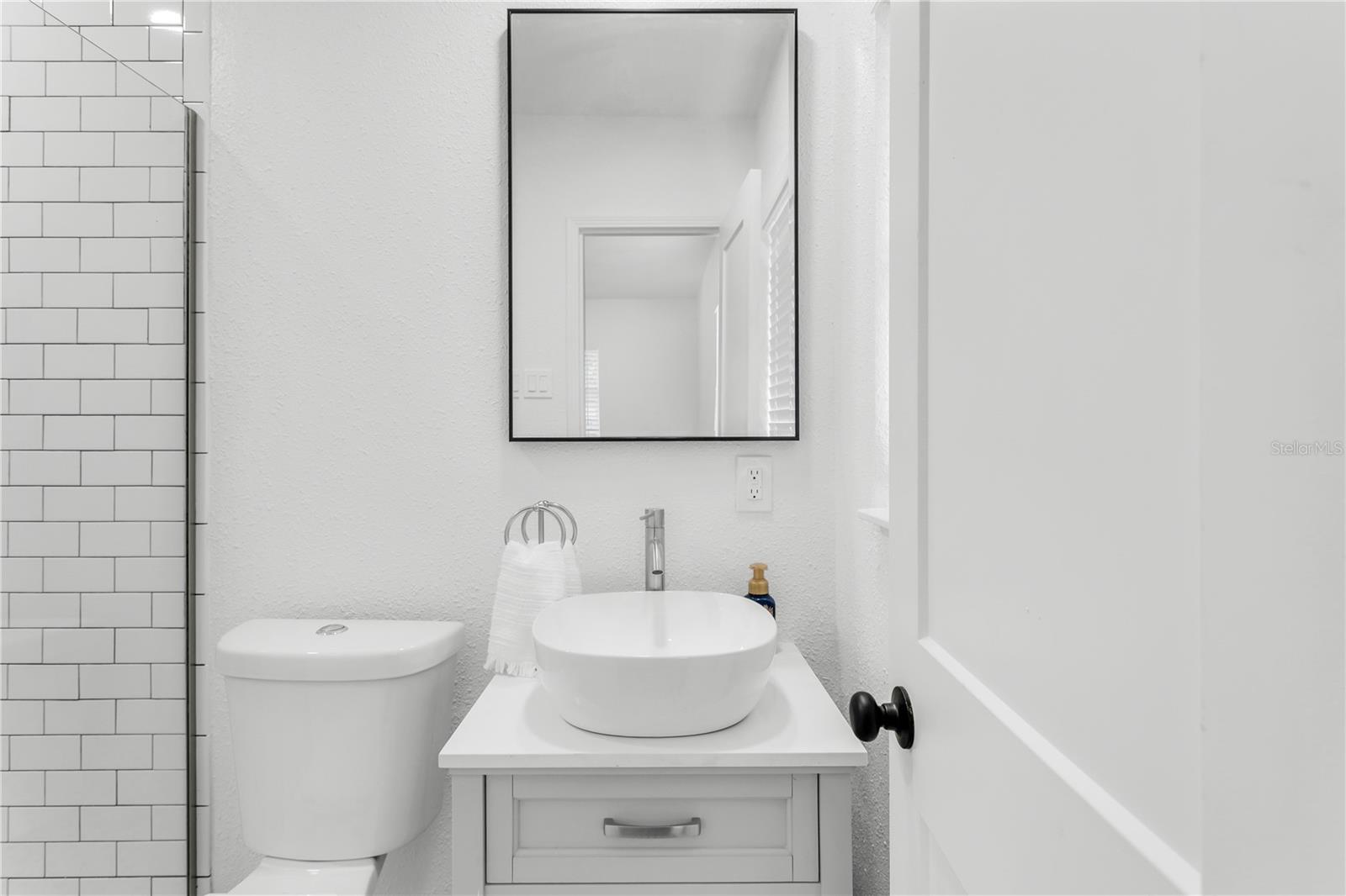 MANHATTAN MANOR 3 - Residential