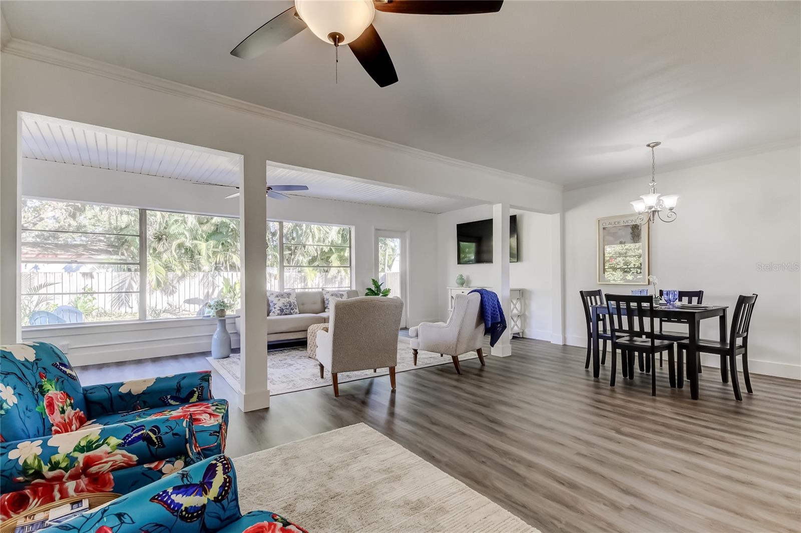 MANHATTAN MANOR 3 - Residential