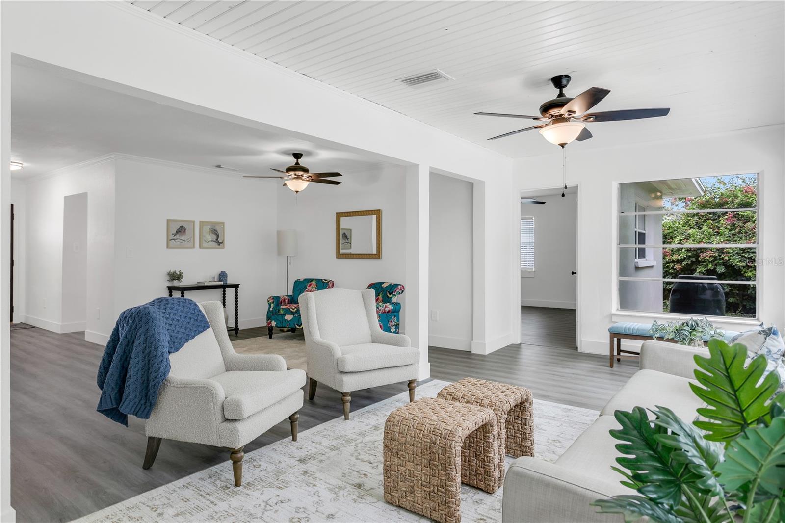 MANHATTAN MANOR 3 - Residential