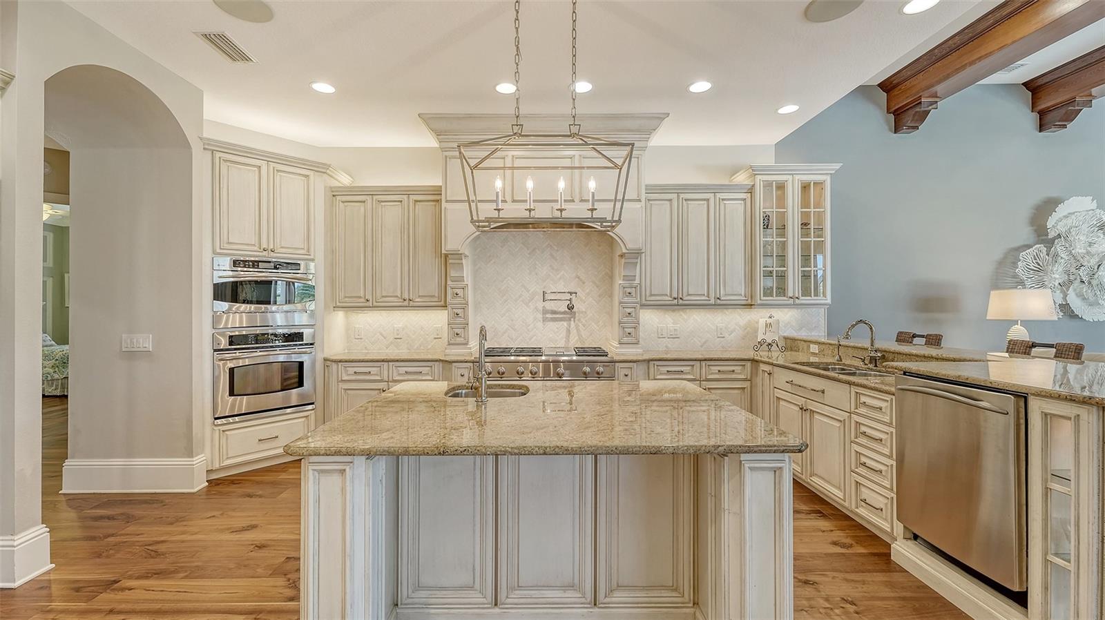 LAKEWOOD RANCH COUNTRY CLUB VILLAGE FF - Residential