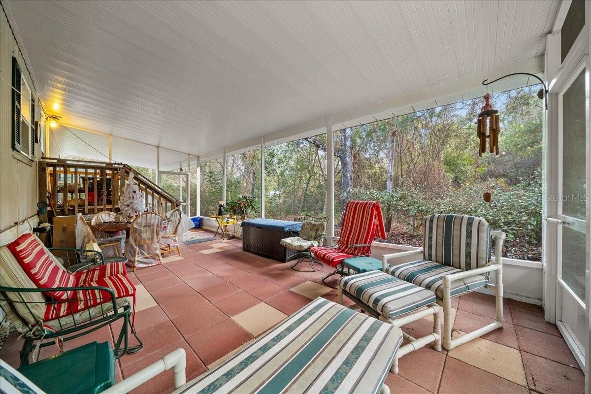 FRST HILLS CAMPSITES - Residential