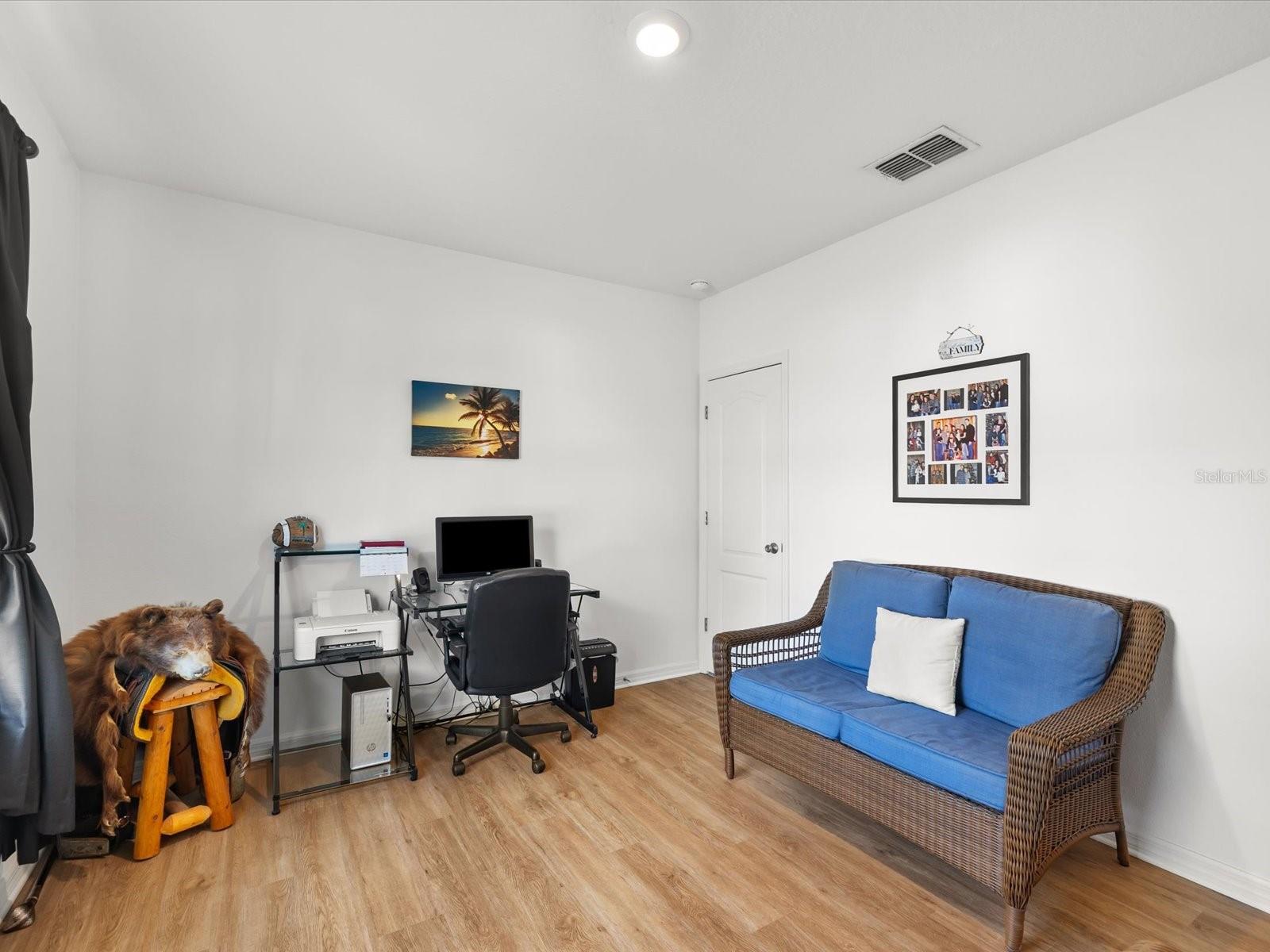 WEEKI WACHEE WOODLANDS - Residential