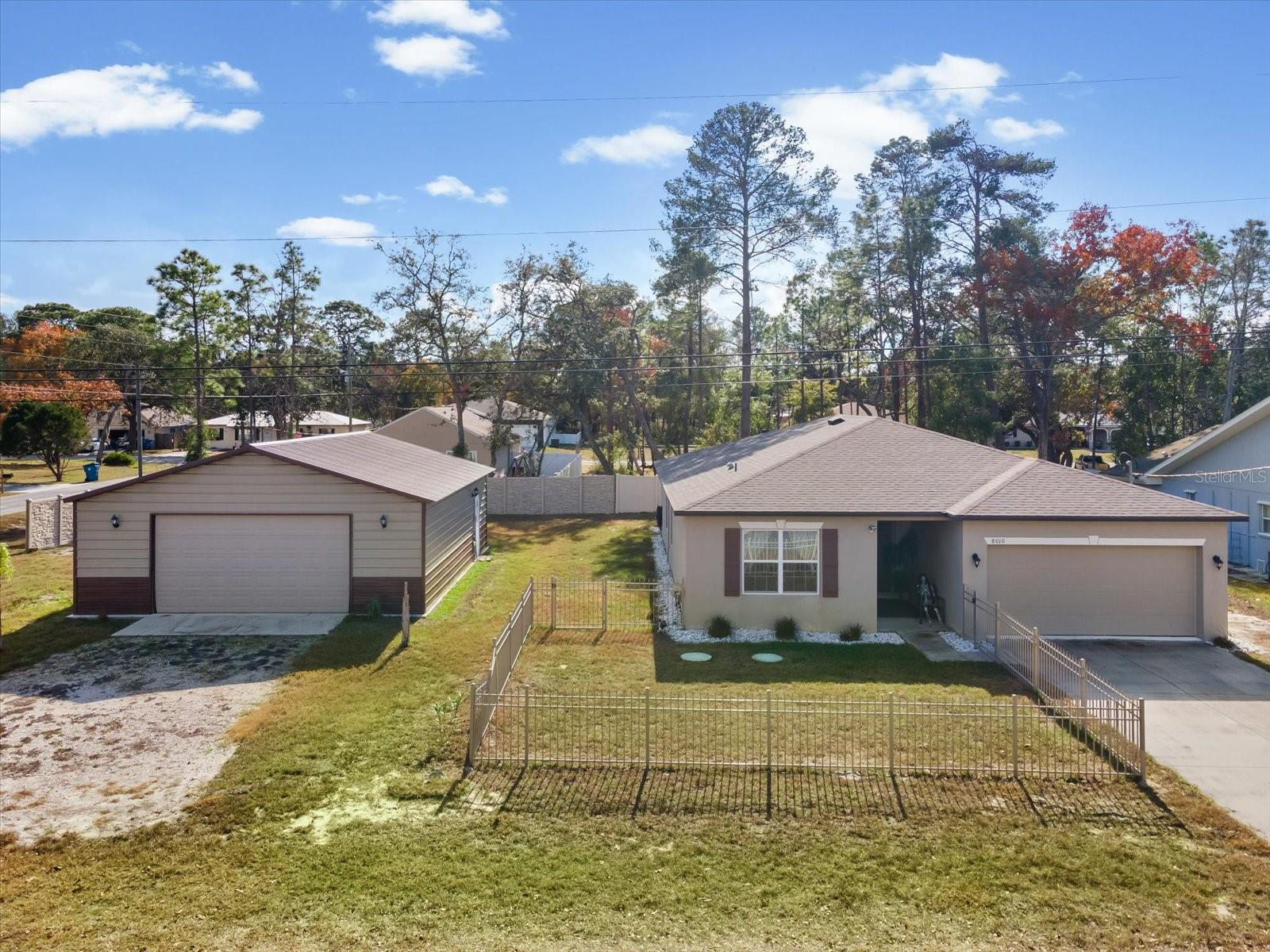 WEEKI WACHEE WOODLANDS - Residential