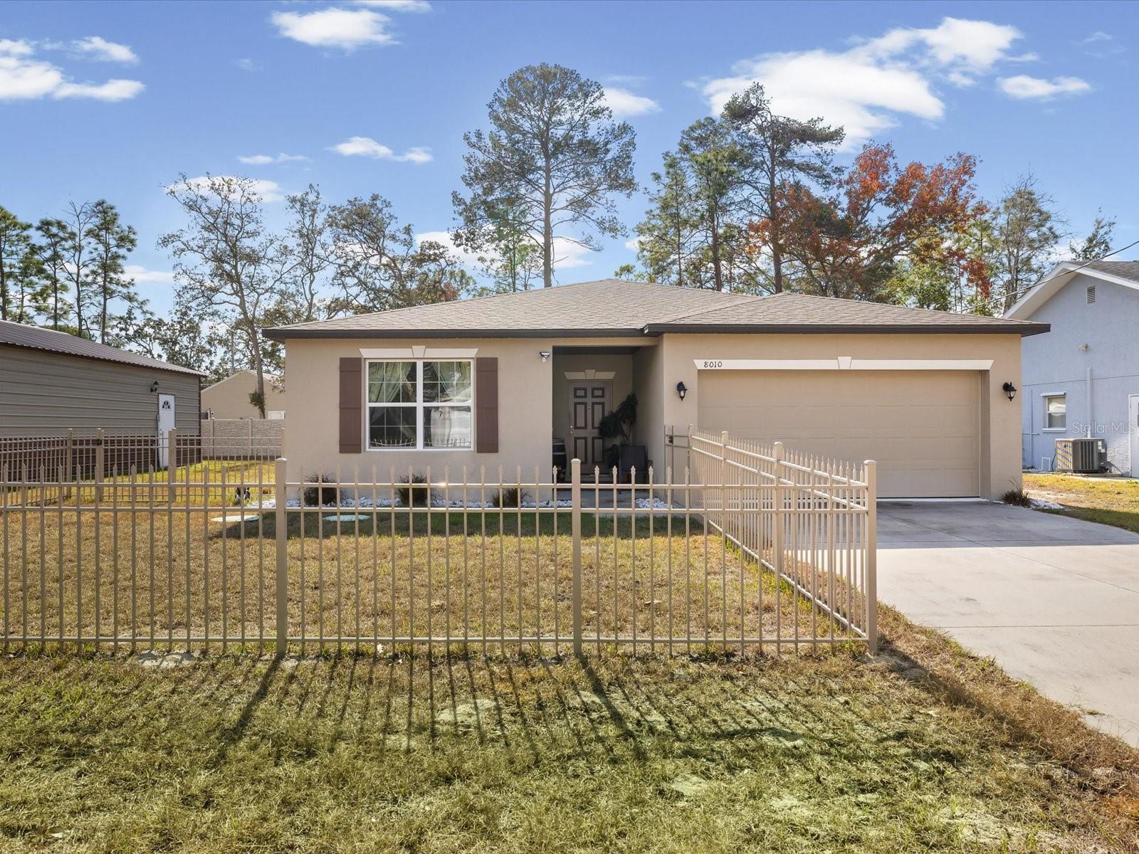 WEEKI WACHEE WOODLANDS - Residential