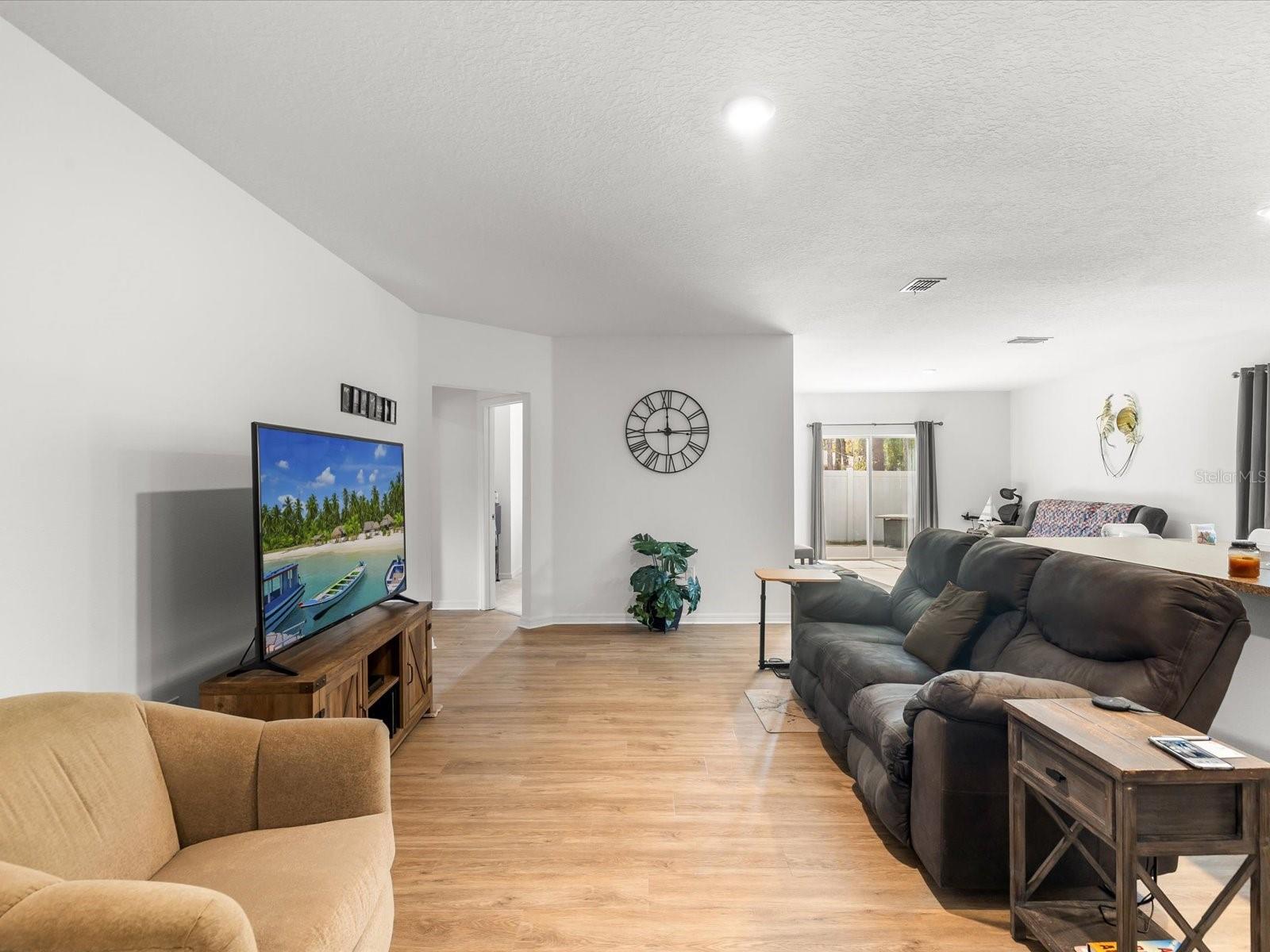 WEEKI WACHEE WOODLANDS - Residential