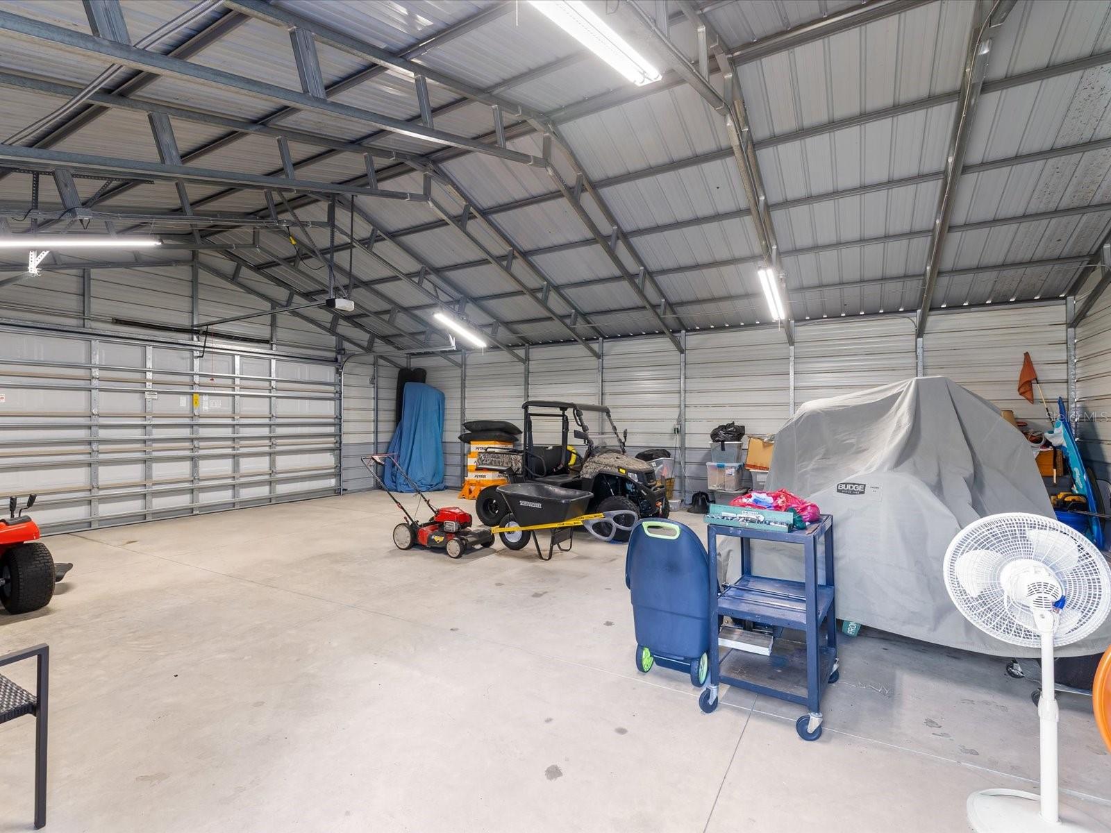 WEEKI WACHEE WOODLANDS - Residential