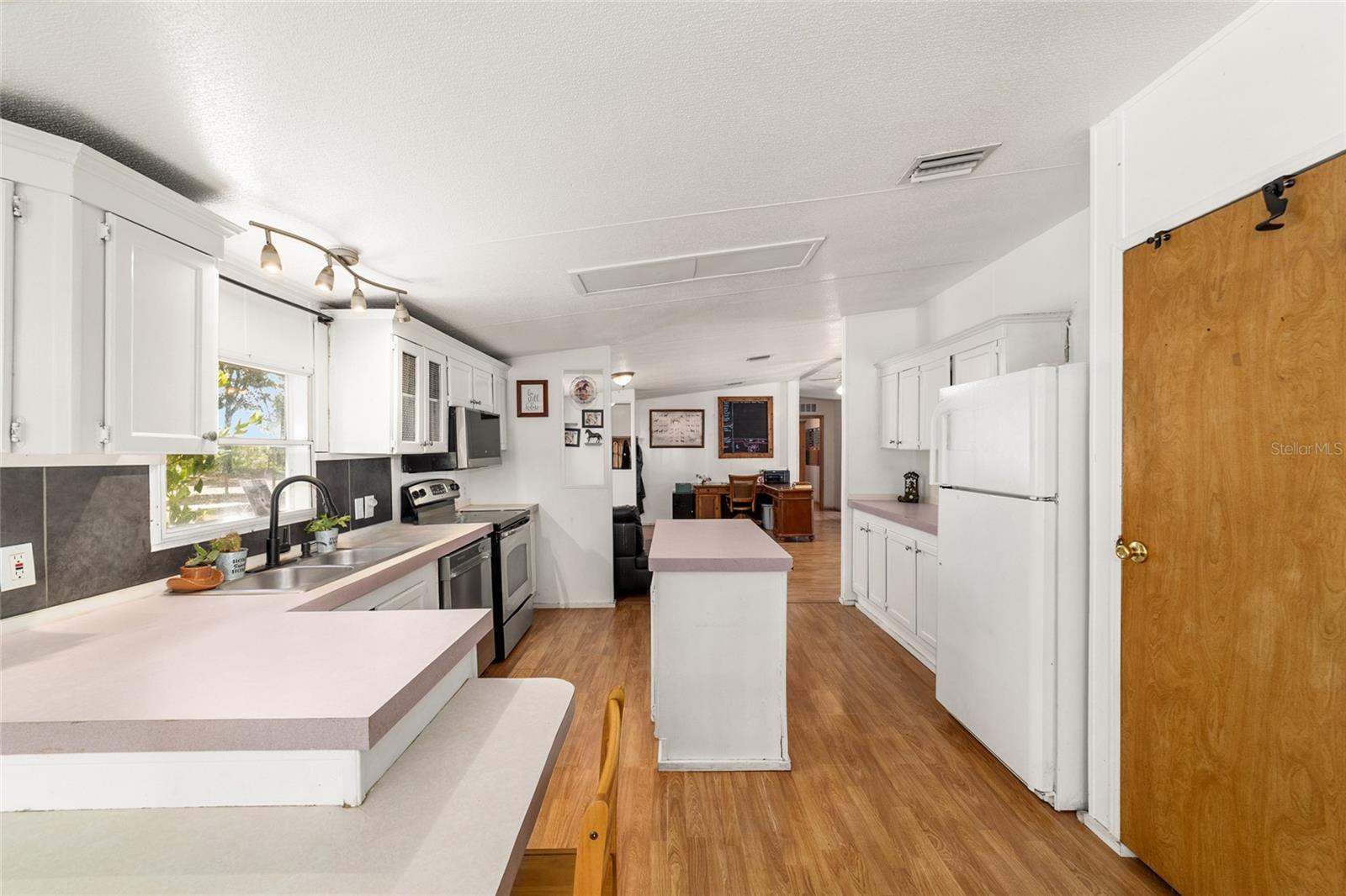 AG NONSUB - Residential