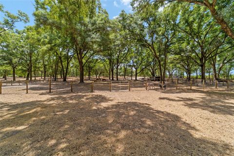 Tiny photo for 19551 SE 42nd Place, Morriston, FL 32668 (MLS # OM724189)