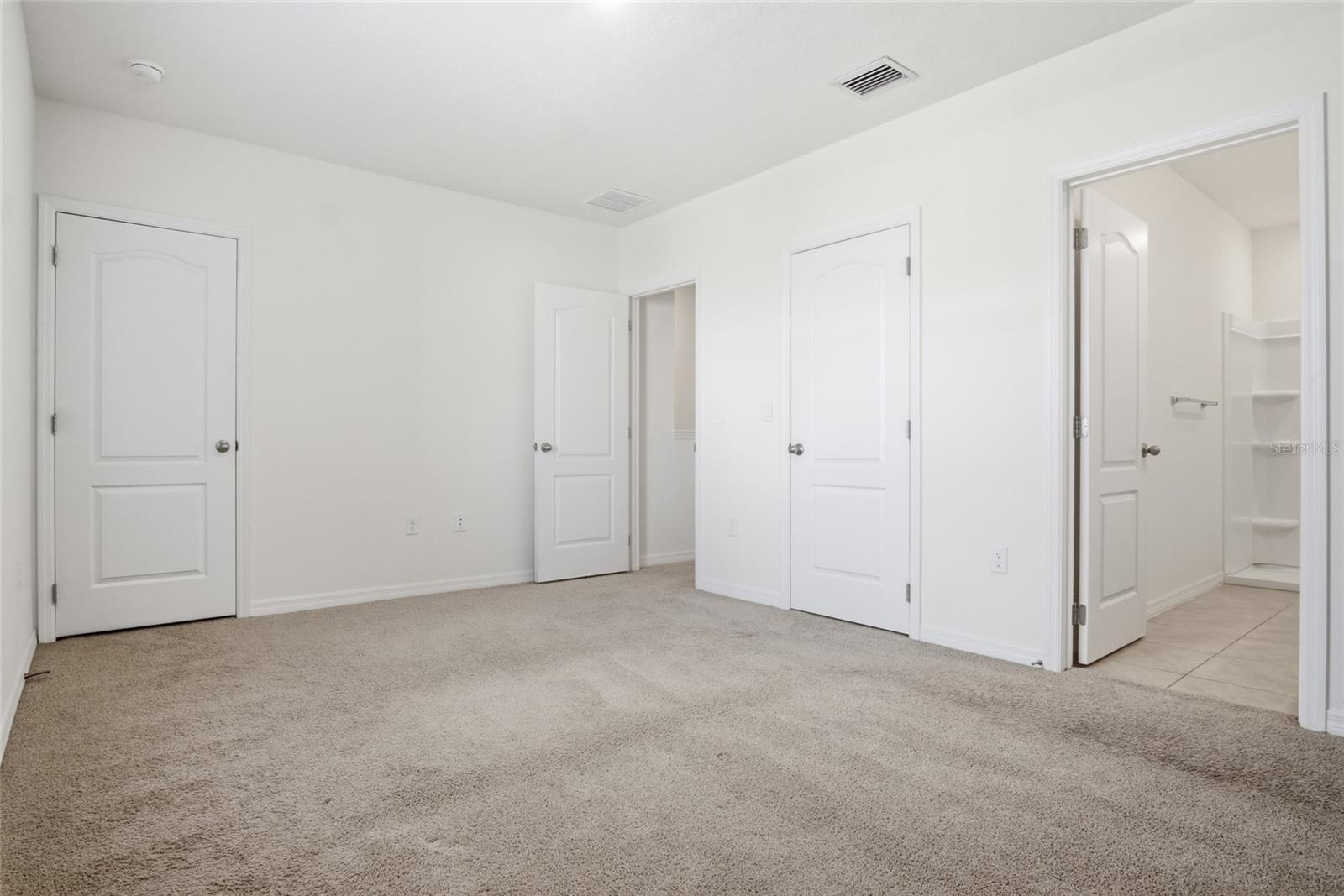 BRENTWOOD TWNHMS PH 1 - Residential