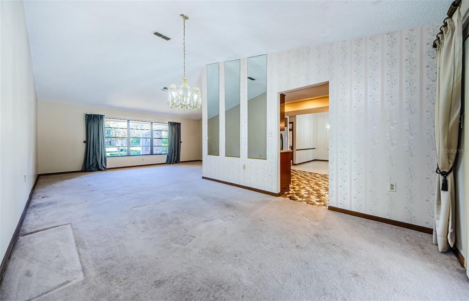 HIGHLANDS - Residential