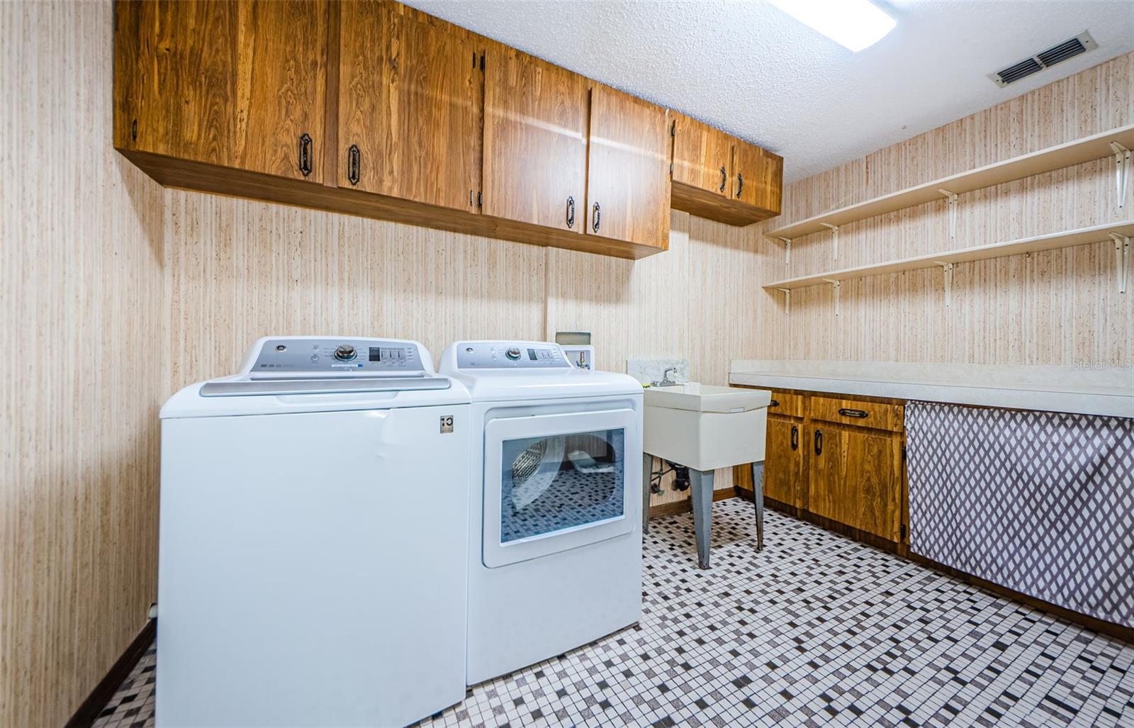 HIGHLANDS - Residential