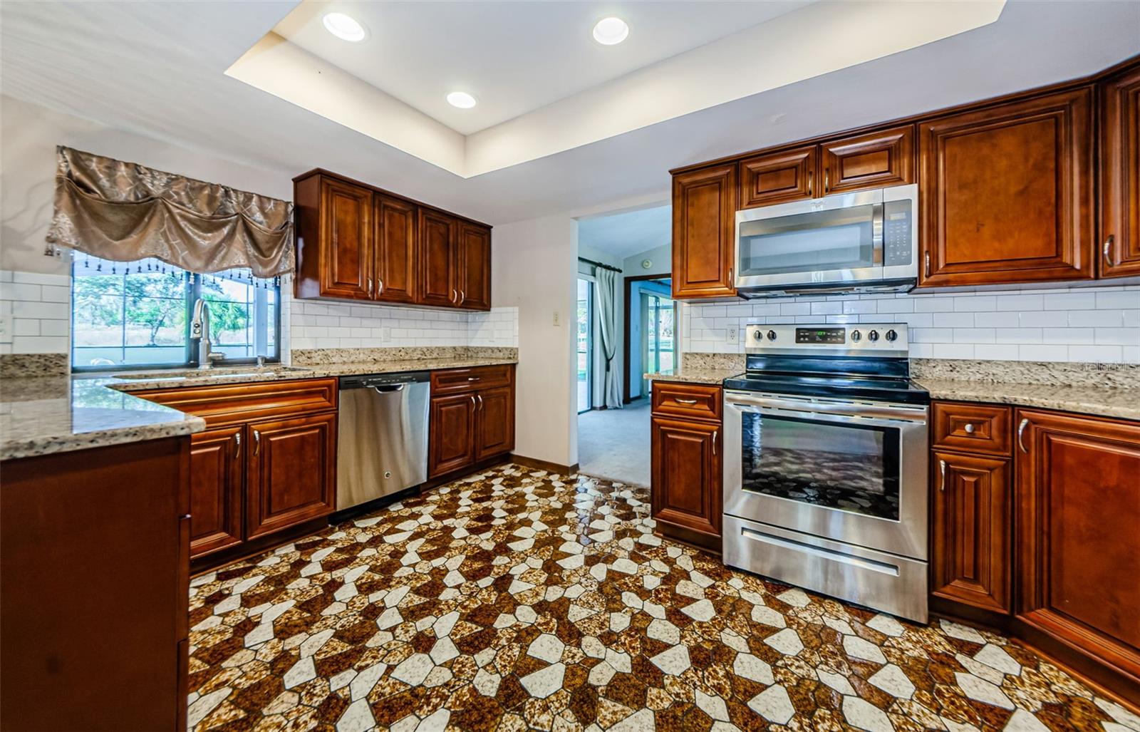 HIGHLANDS - Residential